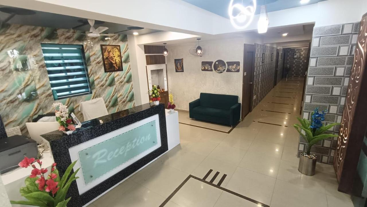 Hotel The Grand Pritam Gandhinagar Eksteriør bilde